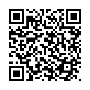 将其中的红色液体倒在身上的伤口上二维码生成