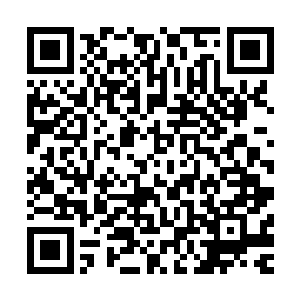 将军跟秦宇讲述了两千年前汉武帝带军进入西王母之山的故事二维码生成