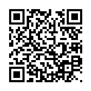 将她那过分丰满的身材完全凸显了出来二维码生成