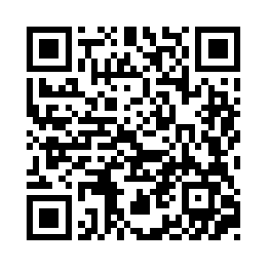 将她魔鬼一般的身材展示在一个男人的面前二维码生成