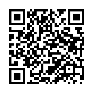 将枪口齐刷刷的指向了赵紫薇和赵长枪三人二维码生成