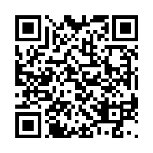 将签筒放置于面前如同实物的白烟之上二维码生成