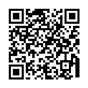 将粉色的信纸卷成了小半支香烟的大小二维码生成