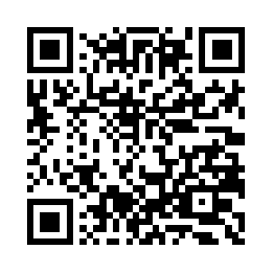 小天星好看的樱桃小嘴张成了一个大大的二维码生成