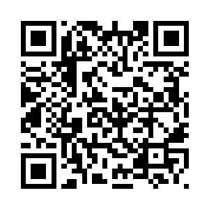 小小的脸上满是惋惜和怜悯的神情二维码生成