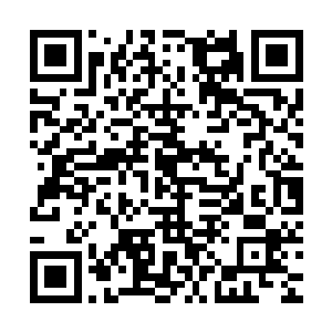 小楼之前跟那些东洋人定好在天目山附近的一个度假别墅内见面二维码生成