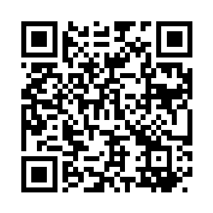 小花看着天空之上王杰身前的青色飞剑二维码生成