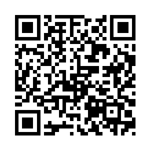 少年哀和少年毕一左一右搭在苏落肩头二维码生成