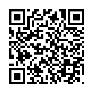 尤其是其中一款保时捷新出的轿跑车二维码生成