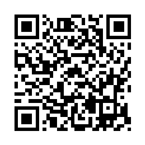 尤其是第一场比赛看到锤石闪现过墙给灯笼时二维码生成