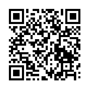 尤利娅看到洪涛注视着那边的小房子二维码生成