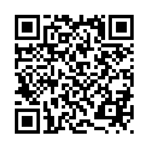 就仿佛是吃多了死人肉的野狗那样二维码生成