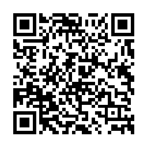 就像是魔族男爵小腹气海位置的一个酒瓶塞一样二维码生成