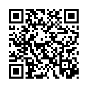 就像游戏中轻语这件装备括号里的注释一样二维码生成