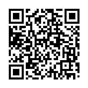 就只能拿这个警察的配枪凑合着用了二维码生成