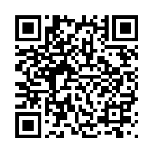 就在他伸手接触到那些亮光的时候二维码生成