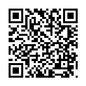 就在刚才雷天转身躲避最后两支长枪的时候二维码生成