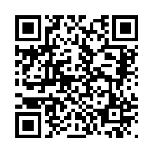 就在小皇子朝慕容沫炮弹一样冲过去二维码生成