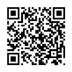 就在许紫烟被眼前的情景惊得发楞的时候二维码生成