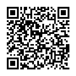 就大声的吆喝着请他们过来喝一碗姜汤暖暖身子二维码生成