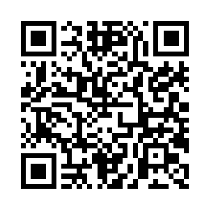 就好像有无数颗诡异的微小粒子黏在身上二维码生成