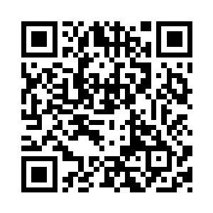 就将酒壶的酒倒了些在三人的衣衫上二维码生成
