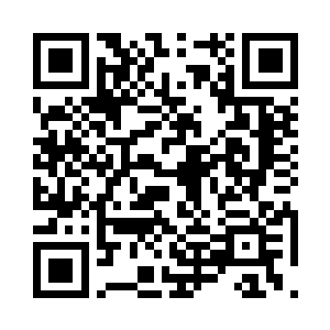 就很完美的展现了她两条修长浑圆的大腿二维码生成