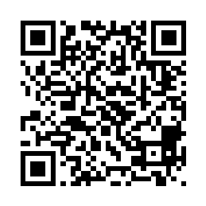 就看到了有人呆在自己的农场门口二维码生成