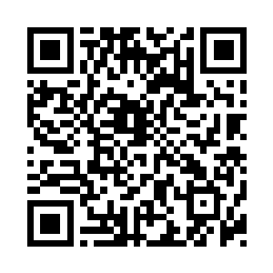 就看到修罗一步一步的从阴影中走了出来二维码生成