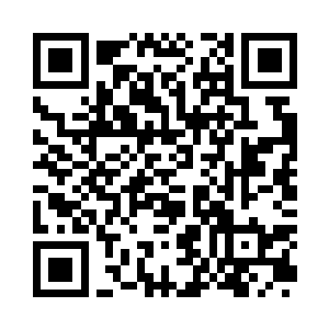 就看到炎角人又扛着大石碑去插碑了二维码生成