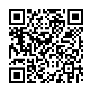 就看到齐隆几人已经等待在了擂台前二维码生成