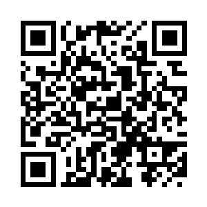 就看见杨建军正在院子里侍弄着花草二维码生成