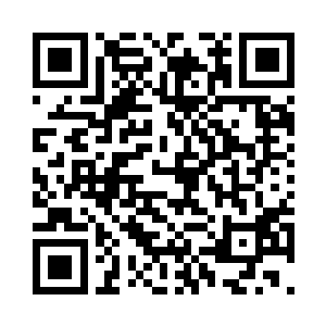 就站在战场上看风景的男人突然动了二维码生成