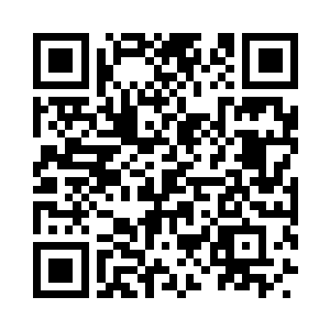 就连他也被那双燃烧着仇恨的眼睛震撼了二维码生成