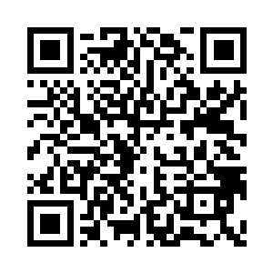 就连兵器与自己的蓝玉鸳剑也是一模一样二维码生成