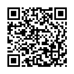 就连最初目光火辣的几个男青年也不例外二维码生成