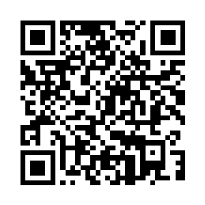 就连缠在她手腕上的小伊也被发现二维码生成