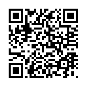 居然当着白小飞的面就开始脱衣解带二维码生成