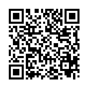 居高临下的勾起她的下巴仔细打量了半晌二维码生成