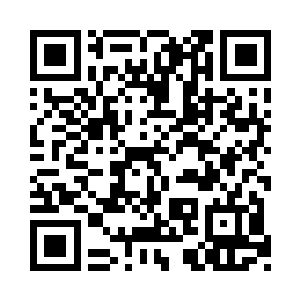 屋顶中央十米高的巨大吊灯从天空重重落下二维码生成