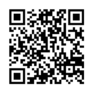 山下湖畔笼罩的一团雾气也快速内敛消失二维码生成