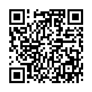 山顶上的绚丽磅礴的日出和神秘的七彩道光二维码生成