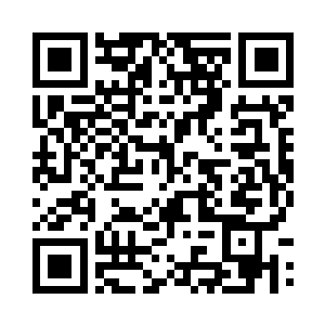 工作人员滔滔不绝的话语停顿了一瞬二维码生成