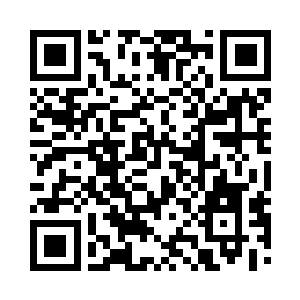 左手的中指和食指当即朝着空中探了出去二维码生成