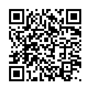 巨大的骷髅手立刻化为荧光消失不见二维码生成