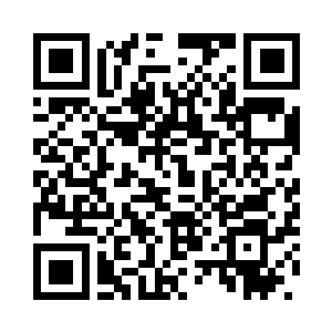 巨掌带着一股诡异的力量拍飞了黑二维码生成