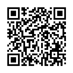 差点把他手中包着的小家伙的脑袋给拧下来二维码生成