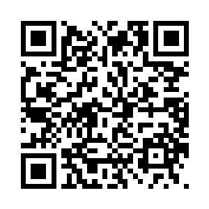 已经有人影从孟著桃的背后跃了出来二维码生成