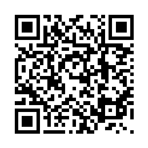 已经正式的加入了碧蓝水岸的保安部二维码生成