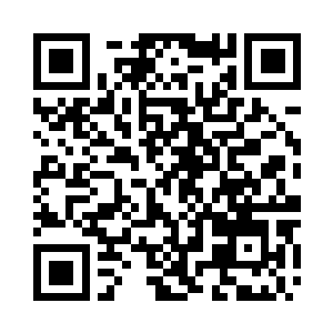 巴克坐在那看牟晨菲认真的视察所有研发项目二维码生成